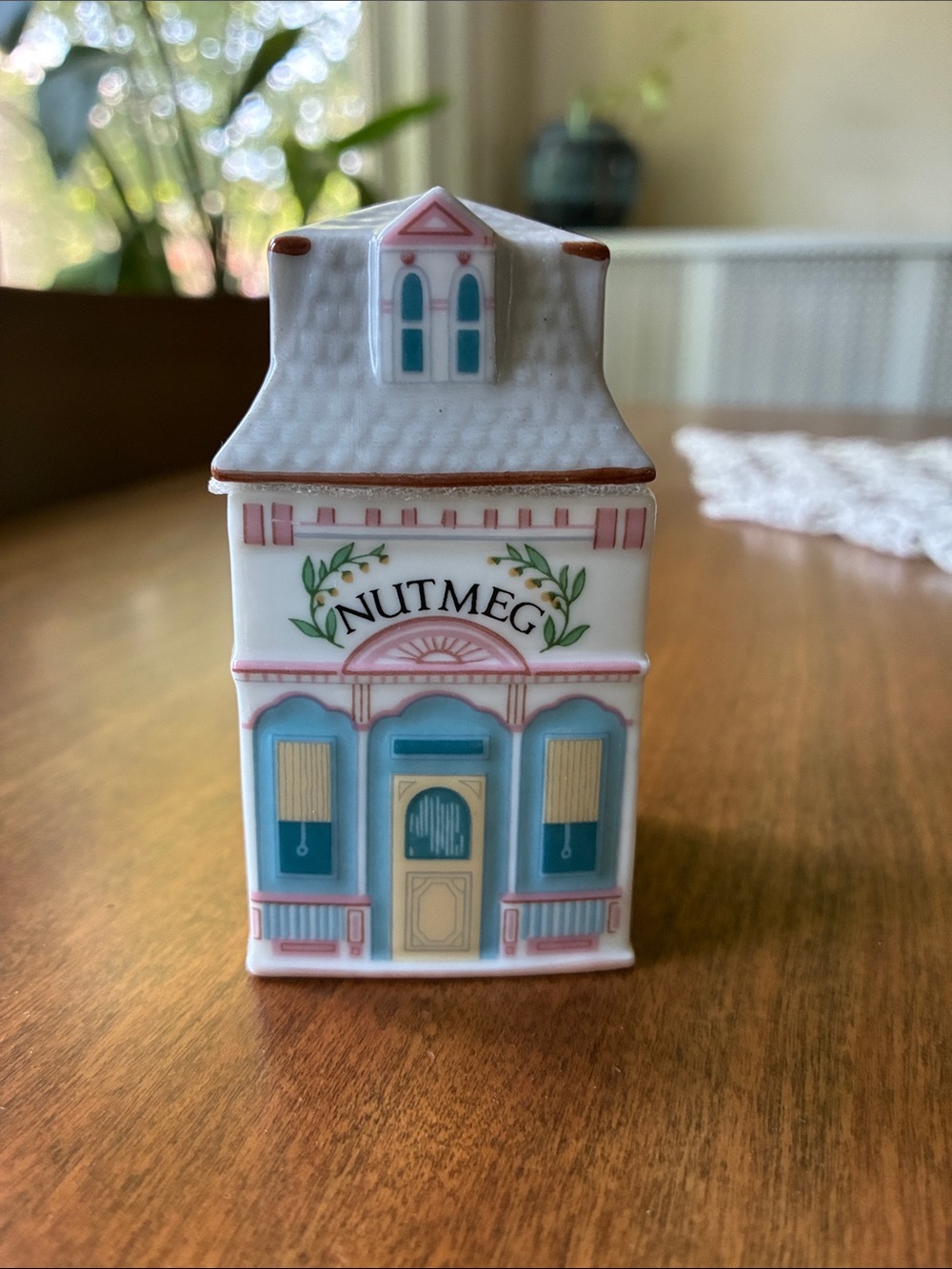 Lenox Spice Village Nutmeg Jar
